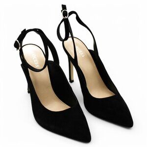 GUESS Womens Pumps - Alluring Elegance and Trendsetting Style